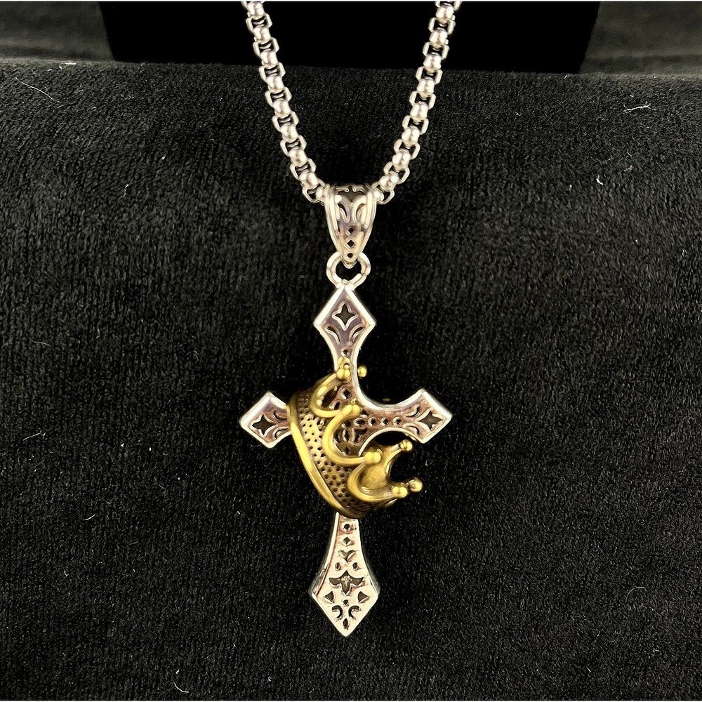 Religious pendant 2 Tone Silver filigree engraved cross 3D brass Crown